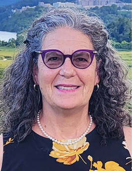 Headshot of Rabbi Ellen Greenspan